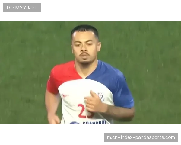 申花新阵型攻守平衡待考 单后腰李可将直面考验 申花新阵型攻守平衡待考 单后腰李可将直面考验